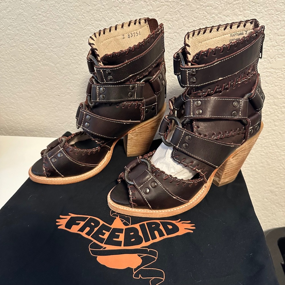 NEW Freebird Rapture Dark Brown Leather Strappy Cage Heeled Sandal Bootie 7